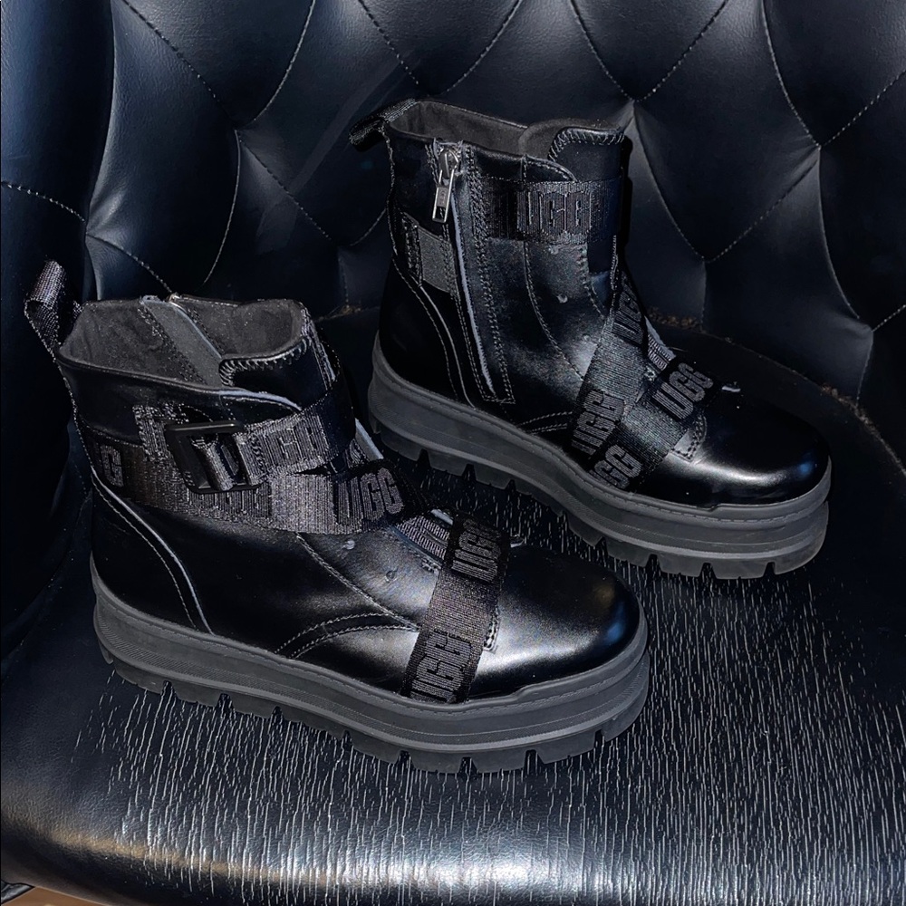 UGG Sale‼️Black Ankle Boots with Logo Straps